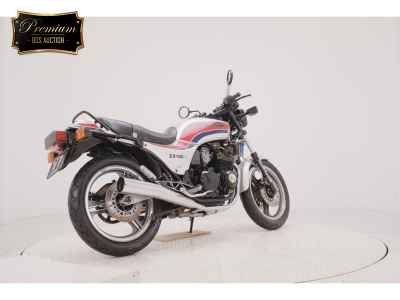 Kawasaki GPZ400F 1985