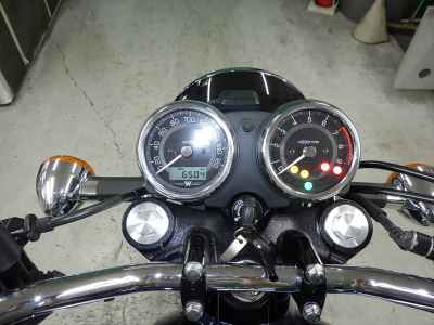 Kawasaki W800 2020