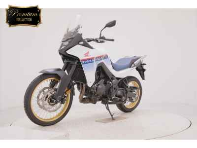 Honda Transalp 750 2023