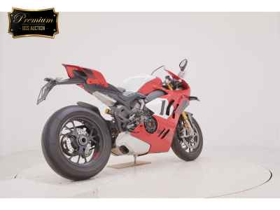 Ducati Panigale V4 2024