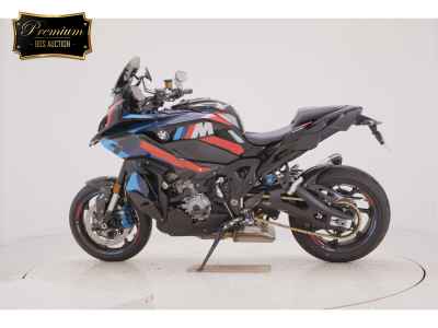 BMW M1000XR 2024