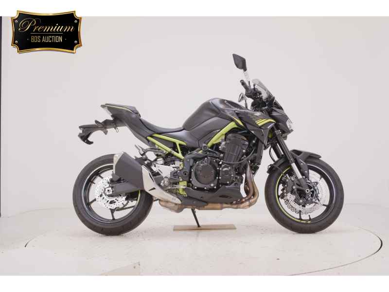 Kawasaki Z900 2021