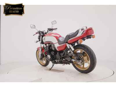 Honda CB750SF 2004