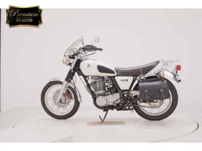 Yamaha SR400 2016
