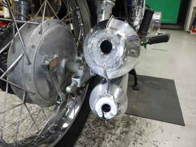 Suzuki GT550 2025