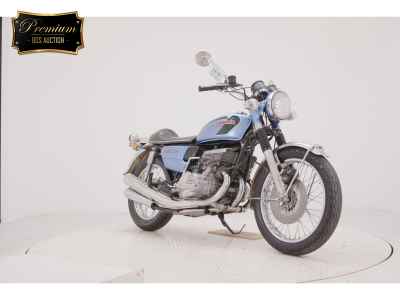 Suzuki GT550 2025