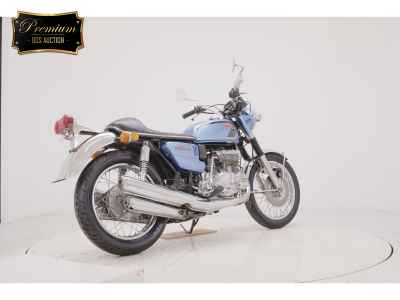 Suzuki GT550 2025