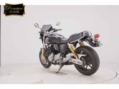 Honda CB1100RS 2017