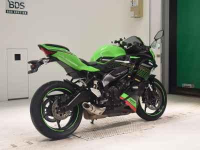 Kawasaki Ninja ZX-25R KRT 2021