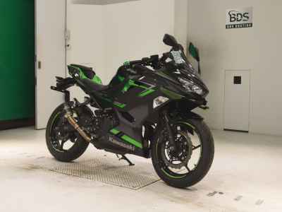 Kawasaki Ninja 400 2024
