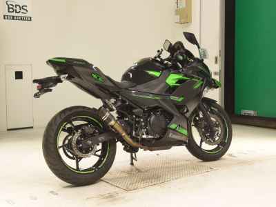 Kawasaki Ninja 400 2024