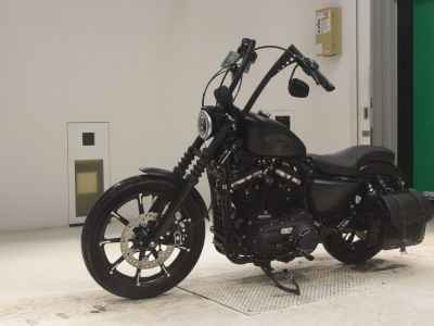 Harley-Davidson Sportster Iron XL883N 2017