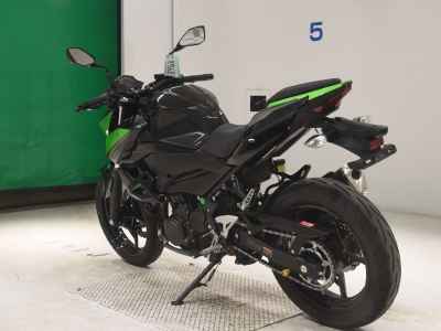 Kawasaki Z250 2023