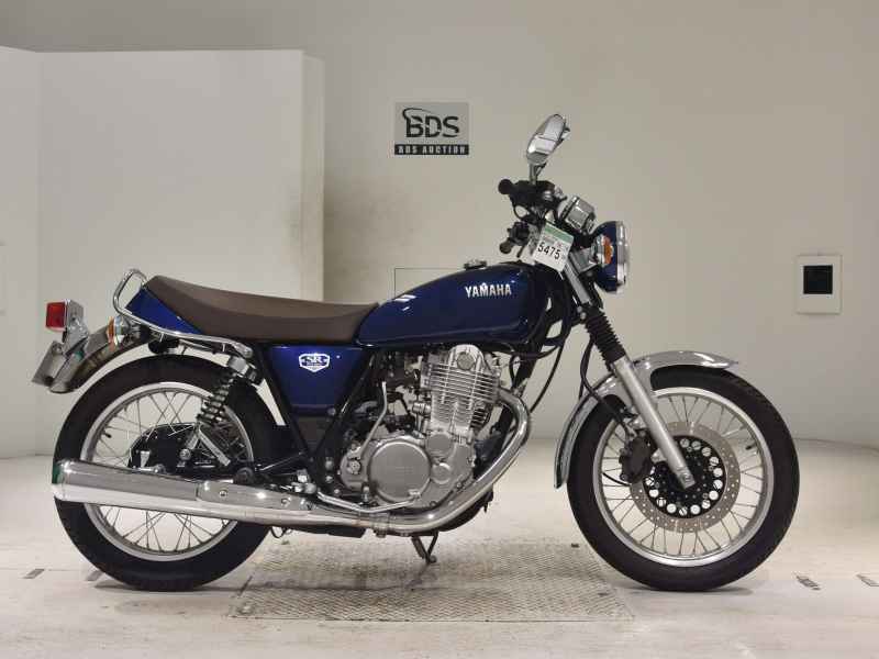 Yamaha SR400 2021