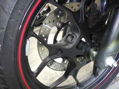 Yamaha YZF-R25 2015