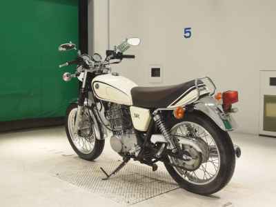 Yamaha SR400-4 2013