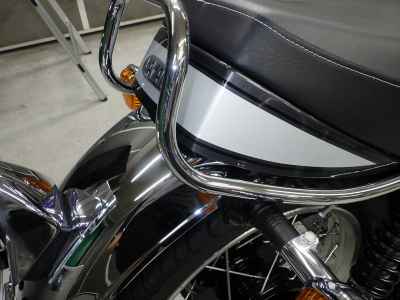 Yamaha SR400 2021