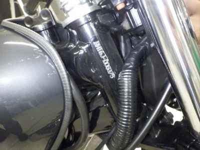 Yamaha SR400 2021