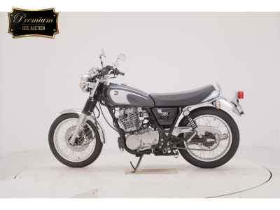 Yamaha SR400 2021
