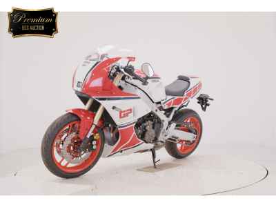 Yamaha XSR900 GP 2025