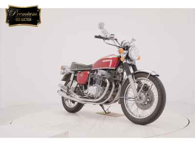 Honda CB750 2022
