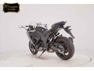 Kawasaki Ninja 1000SX 2025
