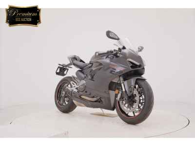 Ducati Panigale V2 2024