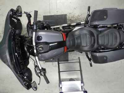 Harley-Davidson Street Glide FLHXSE1920 CVO 2020