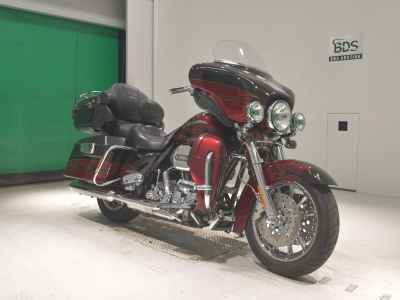 Harley-Davidson Electra Glide FLHTCUSE1800 CVO 2011
