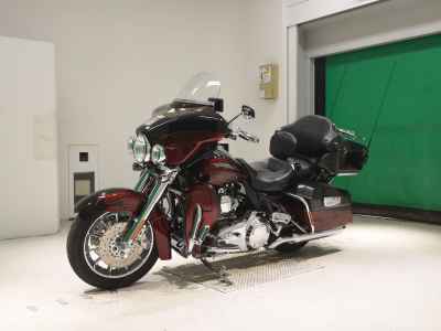 Harley-Davidson Electra Glide FLHTCUSE1800 CVO 2011