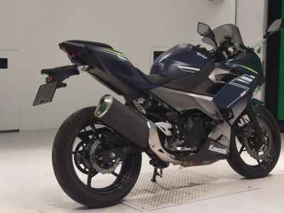 Kawasaki Ninja 400 2022