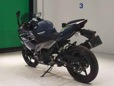 Kawasaki Ninja 400 2022