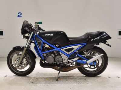 Yamaha R1-Z 1990