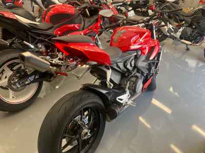 Ducati Streetfighter V2 2022