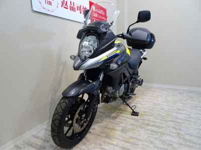 Suzuki V-Strom 650 2020