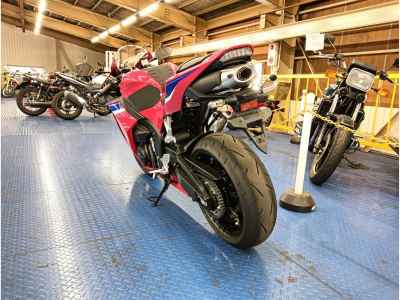 Honda CBR600RR 2024