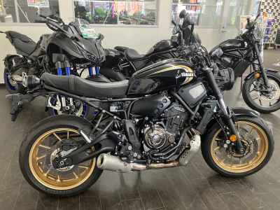 Yamaha XSR700 2022