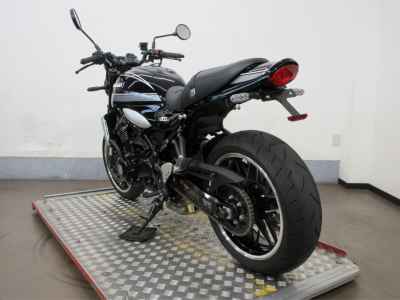 Kawasaki Z900RS 2021