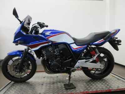 Honda CB400SFV 2020