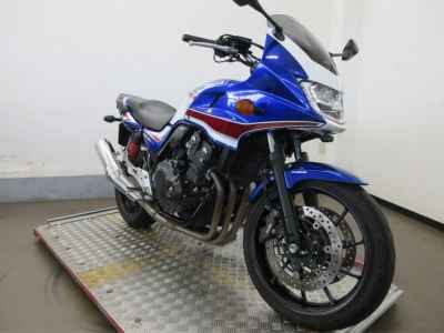 Honda CB400SFV 2020