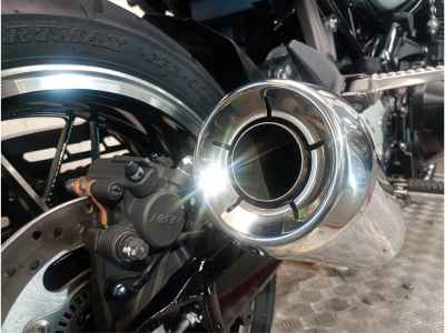 Kawasaki Z900RS 2023