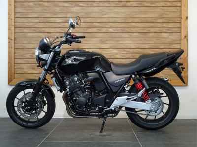 Honda CB400SF 2022