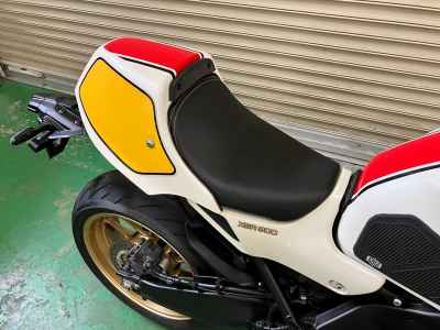 Yamaha XSR900 2024