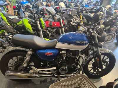 Honda CB350F 2023