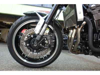 Kawasaki Z900RS 2023