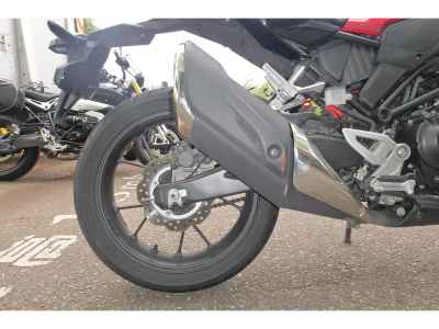 Honda CB250R 2018