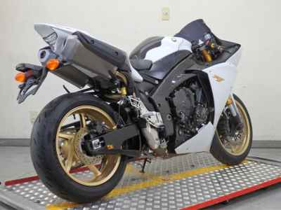 Yamaha YZF-R1 2013