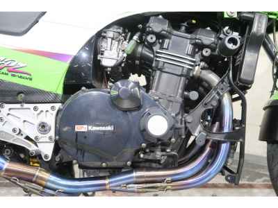 Kawasaki GPZ900R 2002