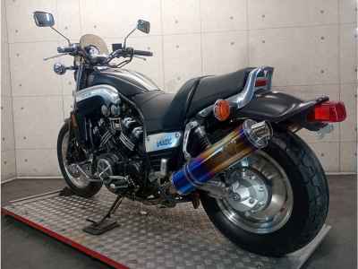 Yamaha V-Max 1200 2004