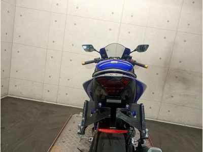 Yamaha YZF-R25 2020